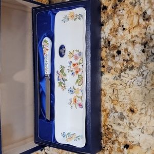 AYNSLEY BUTTER DISH& KNIFE